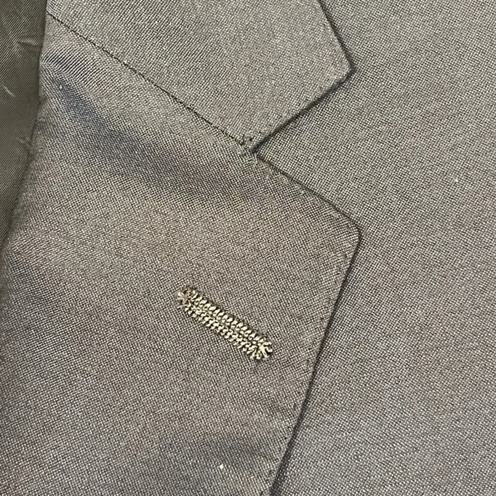 Hart Schaffner Marx Gold Trumpeter Navy Blue 2-Button Blazer Mens 40R USA *Flaw